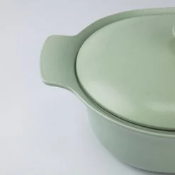 BergHoff Casseroles Braisière Ovale Avec Couvercle Fonte De Fer Vert 28x22 Cm - Ron -Accessoires de cuisson Soldes braisiere ovale avec couvercle fonte de fer vert 28x22 cm ron 3