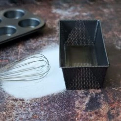 Menastyl Plats à Four Moule à Brioche Ou Pain Perforé En Acier Carbone 26 X 12 Cm -Accessoires de cuisson Soldes moule a brioche ou pain perfore en acier carbone 26 x 12 cm 3