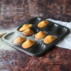 Menastyl Plats à Four Plaque à 12 Madeleines En Acier Carbone Anti Adhésif -Accessoires de cuisson Soldes plaque a 12 madeleines en acier carbone anti adhesif 4